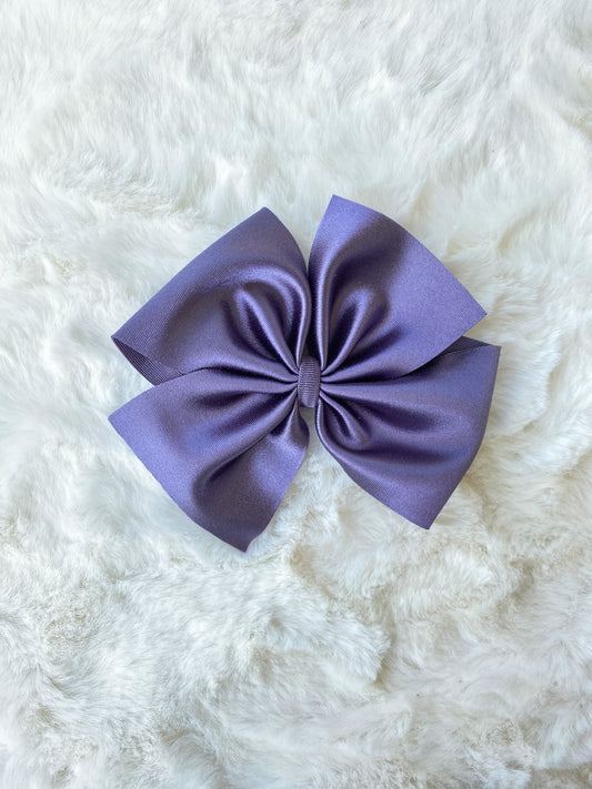 Slate satin pinwheel clip