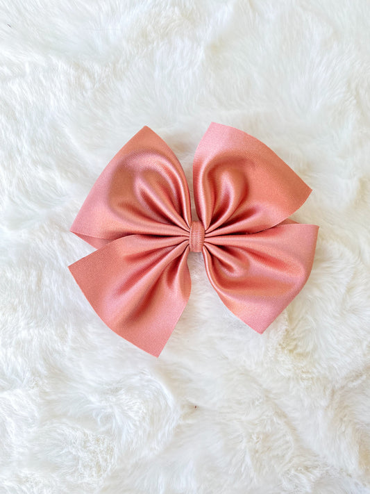 Rose gold satin pinwheel clip