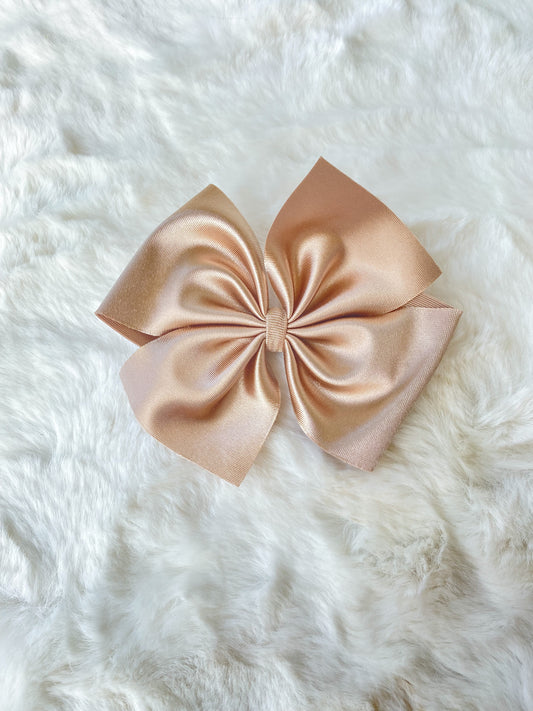 Champagne satin pinwheel clip