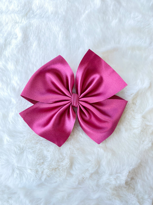 Pink satin pinwheel clip